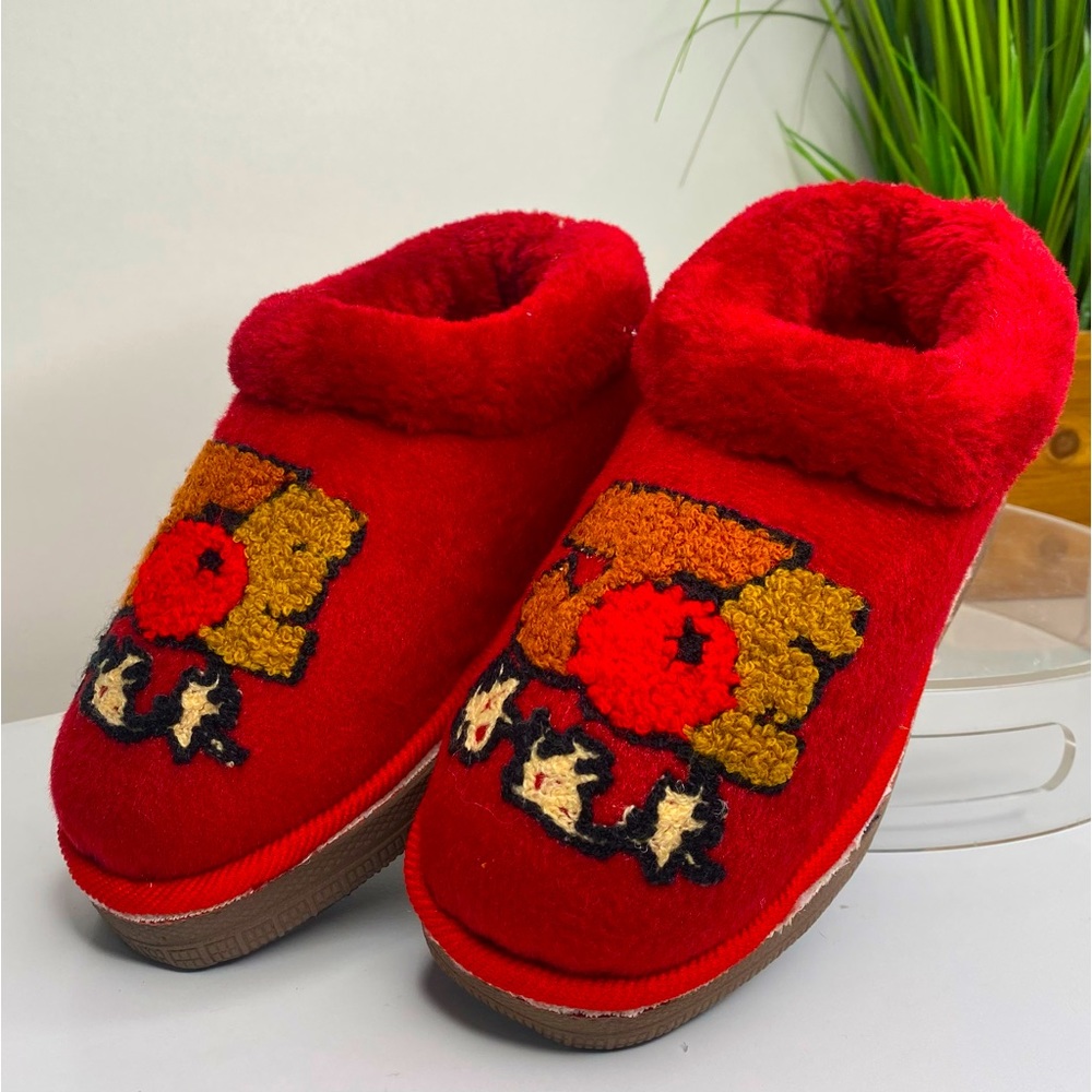 Cool fashion slippers